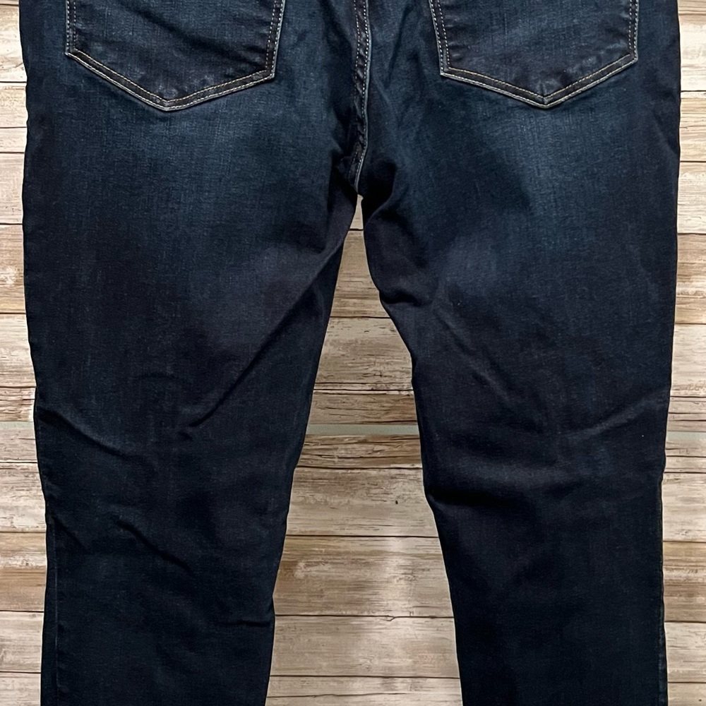 Lucky Brand Mid Rise Ava Skinny Size 10/30